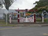 Maori-Kultur auch am Schulhaus-Eingang